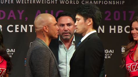 Miguel Cotto vs Yoshihiro Kamegai Face Off .